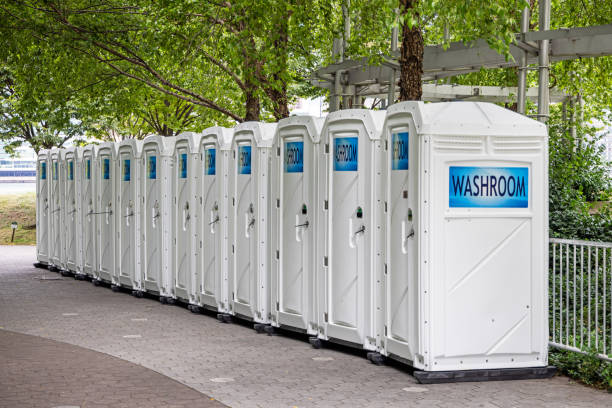 Porta potty delivery and setup in Gary, IN